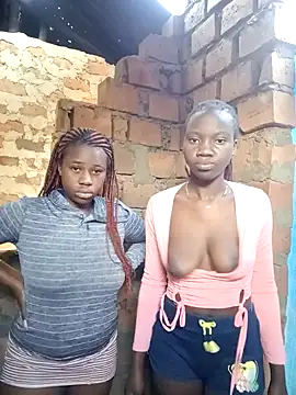 Black juicy24 online show from November 18, 2025, 4:16 am