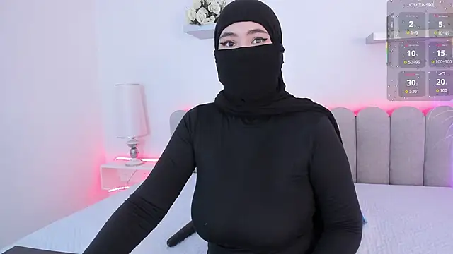 Snapshot of samaara_ chatting on November 18, 2025, 6:55 pm samaara online show from November 18, 2025, 6:55 pm