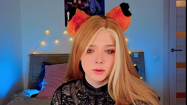  yourFoxy  online show from January 17, 2026, 3:48 pm