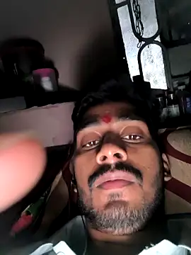 Snapshot of arppyyyxx chatting on October 24, 2025, 12:09 am arppyyyxx online show from October 24, 2025, 12:09 am