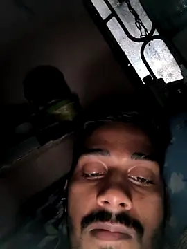 Snapshot of arppyyyxx chatting on September 30, 2025, 1:11 am arppyyyxx online show from September 30, 2025, 1:11 am