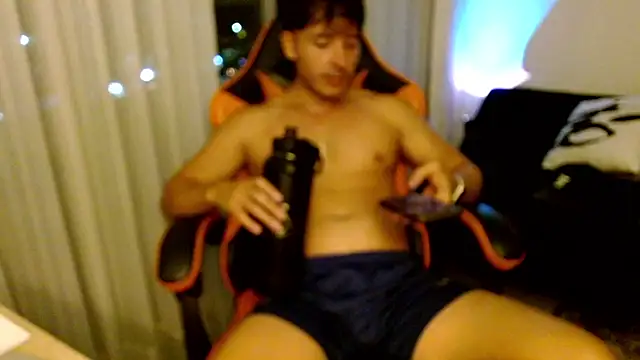Snapshot of zeth_666 chatting on July 24, 2026, 1:56 am zeth 666 online show from July 24, 2026, 1:56 am