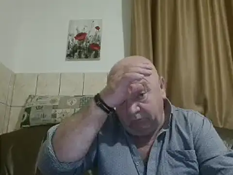 Snapshot of fullballs6 chatting on January 29, 2025, 2:40 am fullballs6 online show from January 29, 2025, 2:40 am