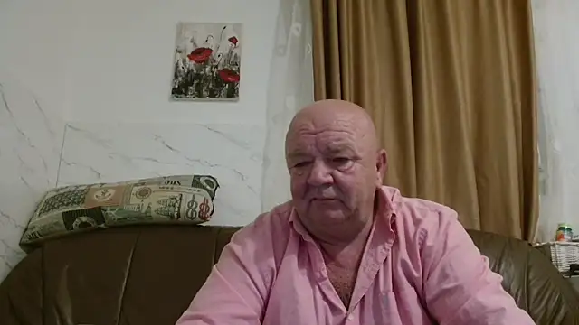 Snapshot of fullballs6 chatting on November 28, 2025, 3:07 am fullballs6 online show from November 28, 2025, 3:07 am