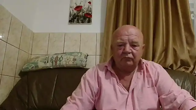 Snapshot of fullballs6 chatting on September 25, 2025, 2:50 am fullballs6 online show from September 25, 2025, 2:50 am