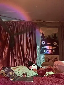 Snapshot of space_g1rl chatting on November 3, 2025, 6:33 pm space g1rl online show from November 3, 2025, 6:33 pm