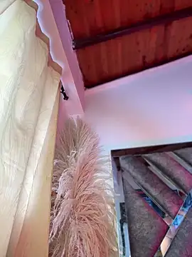 Snapshot of LylaLee111 chatting on March 17, 2025, 4:22 pm LylaLee111 online show from March 17, 2025, 4:22 pm