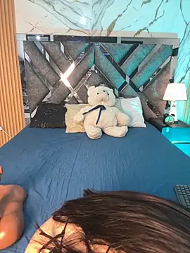 Snapshot of LylaLee111 chatting on October 3, 2025, 1:01 pm LylaLee111 online show from October 3, 2025, 1:01 pm