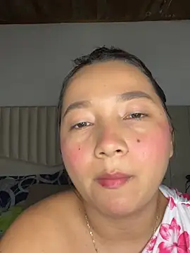 queen angelique online show from January 18, 2026, 10:57 pm