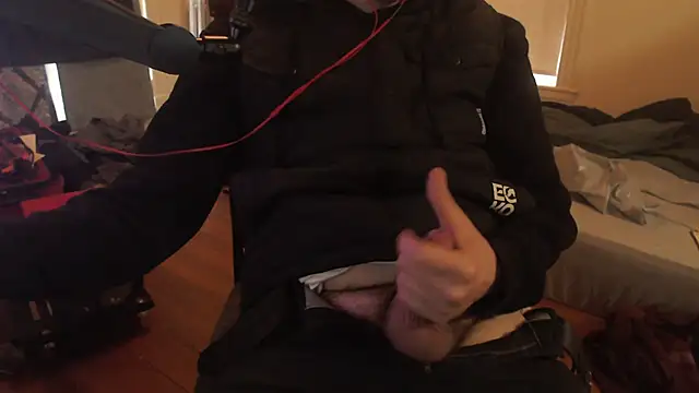 chicostick413 online show from March 20, 2025, 2:21 pm