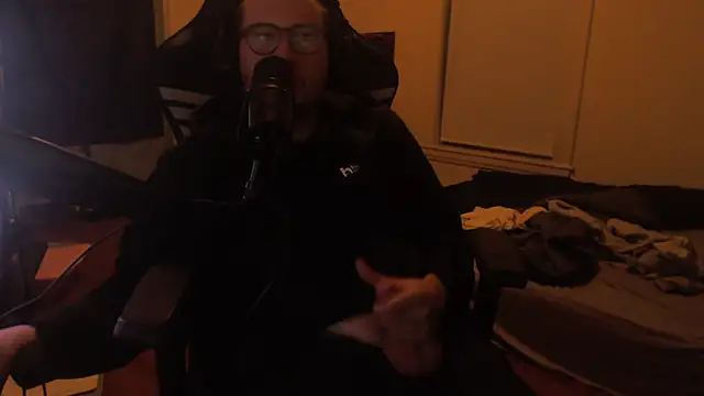 chicostick413 online show from September 26, 2025, 12:28 am