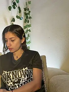 Bckystonee online show from April 19, 2026, 9:28 pm