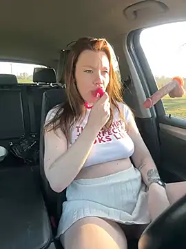 justmila online show from March 4, 2025, 2:53 pm