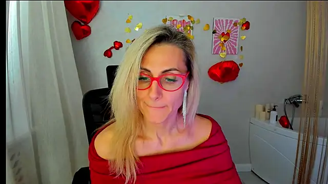 MuseOfStage online show from February 11, 2026, 11:43 am