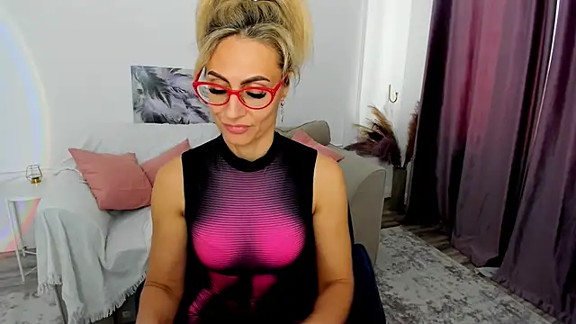 MuseOfStage online show from March 27, 2026, 11:11 am