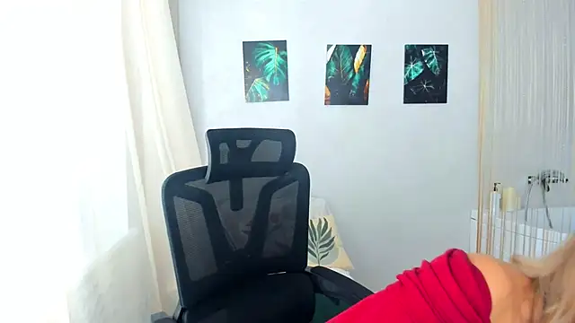 MuseOfStage online show from March 8, 2026, 12:30 pm