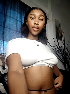 Snapshot of Shria107 chatting on November 21, 2025, 3:22 pm Shria107 online show from November 21, 2025, 3:22 pm