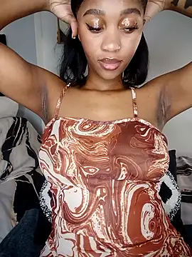 Snapshot of Shria107 chatting on November 28, 2025, 12:22 am Shria107 online show from November 28, 2025, 12:22 am