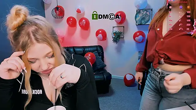 Snapshot of juli_kisss chatting on February 17, 2025, 11:11 pm juli kisss online show from February 17, 2025, 11:11 pm