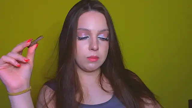 Snapshot of miss_merciless_ chatting on May 18, 2026, 4:45 pm miss merciless online show from May 18, 2026, 4:45 pm