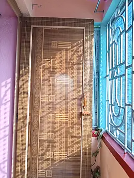 wild bong queen online show from November 10, 2025, 9:25 am