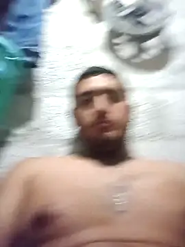 Snapshot of Monche1909 chatting on December 5, 2025, 12:54 am Monche1909 online show from December 5, 2025, 12:54 am