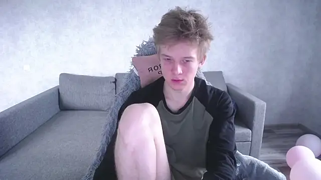 sweetserenity5 online show from April 19, 2026, 5:41 am