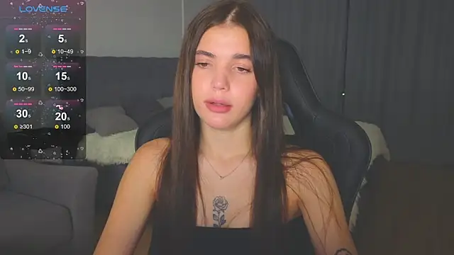 adrianawow1 online show from September 13, 2025, 7:36 pm