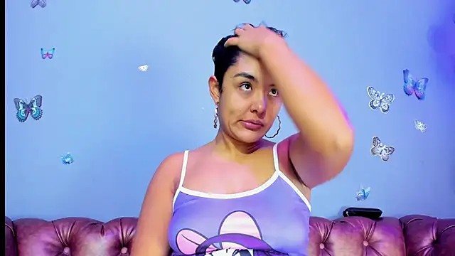 Kaira mosse online show from November 11, 2025, 11:05 am