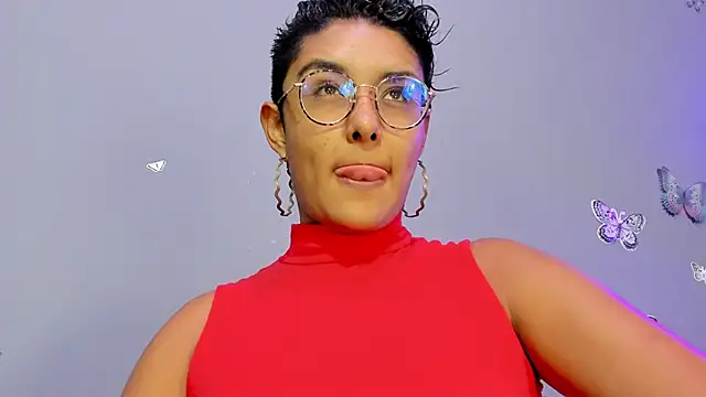 Kaira mosse online show from October 8, 2025, 10:17 am