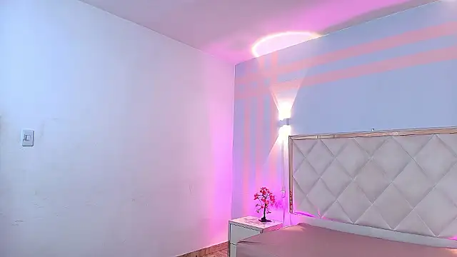 Brendda tay online show from March 13, 2026, 3:33 am