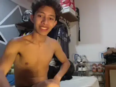 ferchitibellako online show from December 16, 2024, 5:17 am