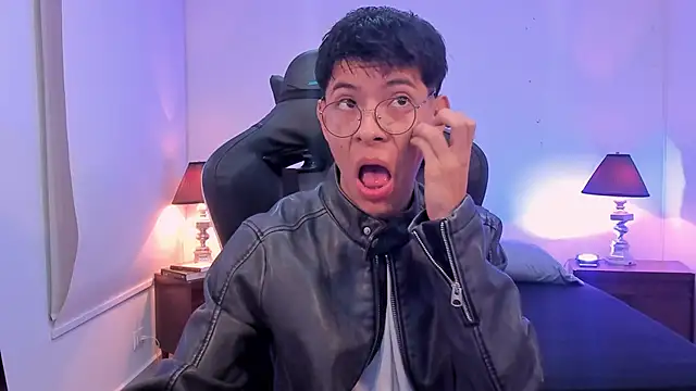 Snapshot of alexandersawyer chatting on November 14, 2025, 12:42 pm alexandersawyer online show from November 14, 2025, 12:42 pm