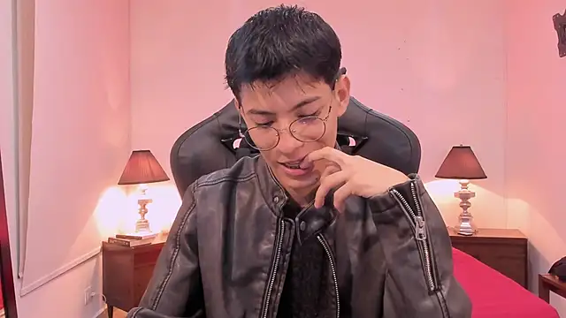 Snapshot of alexandersawyer chatting on November 18, 2025, 1:03 pm alexandersawyer online show from November 18, 2025, 1:03 pm