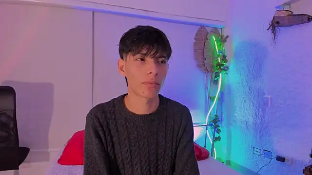 Snapshot of alexandersawyer chatting on October 25, 2025, 4:33 am alexandersawyer online show from October 25, 2025, 4:33 am