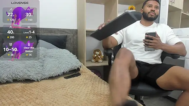 Snapshot of karsonmorris chatting on November 13, 2025, 8:13 pm karsonmorris online show from November 13, 2025, 8:13 pm