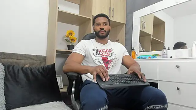 Snapshot of karsonmorris chatting on October 20, 2025, 5:24 pm karsonmorris online show from October 20, 2025, 5:24 pm