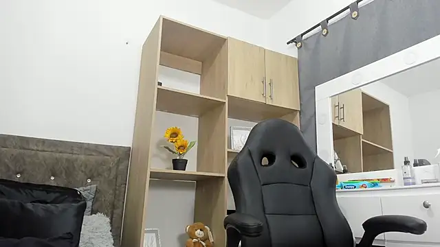 Snapshot of karsonmorris chatting on October 23, 2025, 6:50 pm karsonmorris online show from October 23, 2025, 6:50 pm