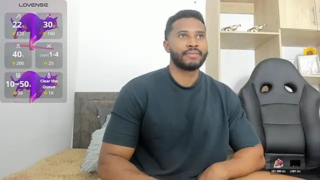 Snapshot of karsonmorris chatting on November 11, 2025, 8:36 pm karsonmorris online show from November 11, 2025, 8:36 pm