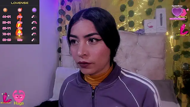 Snapshot of cristalconnorr chatting on February 17, 2026, 3:31 pm cristalconnorr online show from February 17, 2026, 3:31 pm