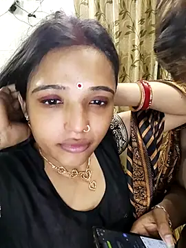 Snapshot of Dirty_couple_11 chatting on February 17, 2025, 8:27 pm Dirty couple 11 online show from February 17, 2025, 8:27 pm