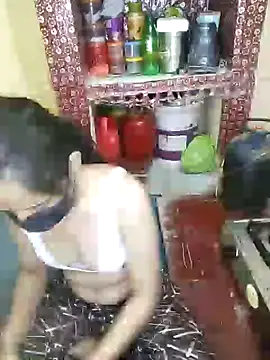 Snapshot of Dirty_couple_11 chatting on January 18, 2025, 5:31 am Dirty couple 11 online show from January 18, 2025, 5:31 am