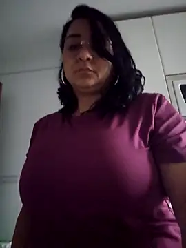 Snapshot of paulinaDiaz1 chatting on May 3, 2026, 3:37 pm paulinaDiaz1 online show from May 3, 2026, 3:37 pm