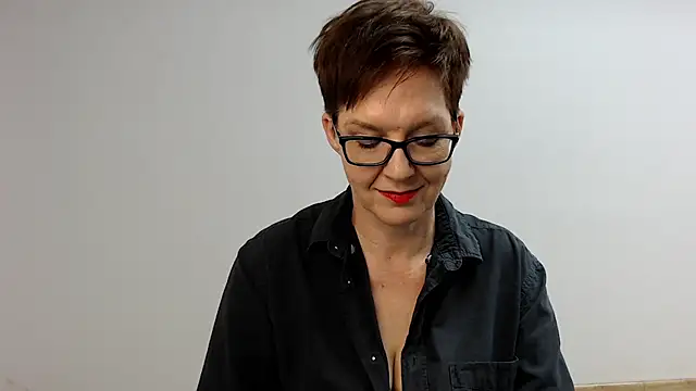 Sofie69Velvet online show from March 15, 2025, 8:48 am