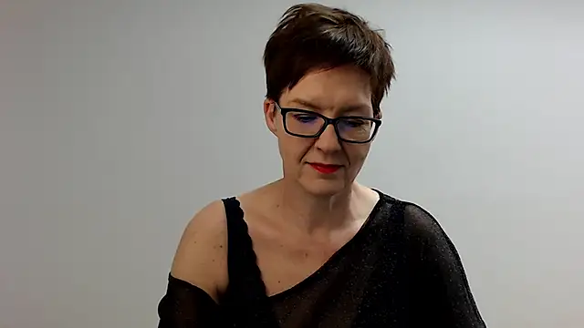 Sofie69Velvet online show from March 20, 2025, 5:15 pm