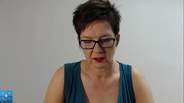 Sofie69Velvet online show from September 21, 2025, 6:07 am