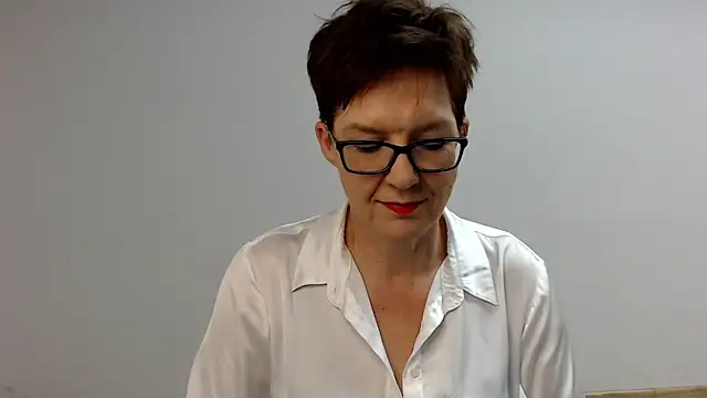 Sofie69Velvet online show from March 14, 2025, 3:58 pm