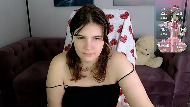 Ruyjin Choi online show from November 13, 2025, 4:11 pm