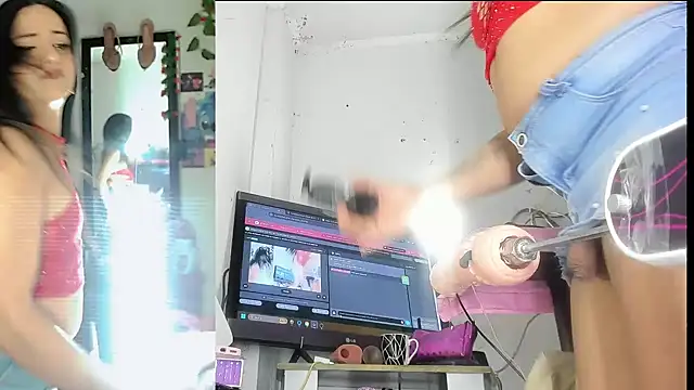 Snapshot of _Fernanda_Sanchez chatting on November 1, 2025, 7:52 pm Fernanda Sanchez online show from November 1, 2025, 7:52 pm