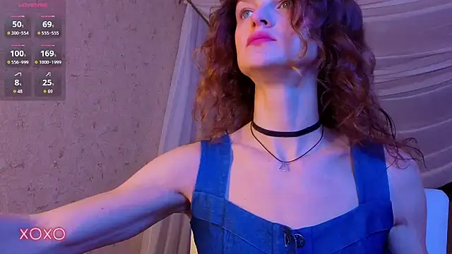 Snapshot of Soo_dreamy chatting on November 3, 2025, 1:22 am Soo dreamy online show from November 3, 2025, 1:22 am